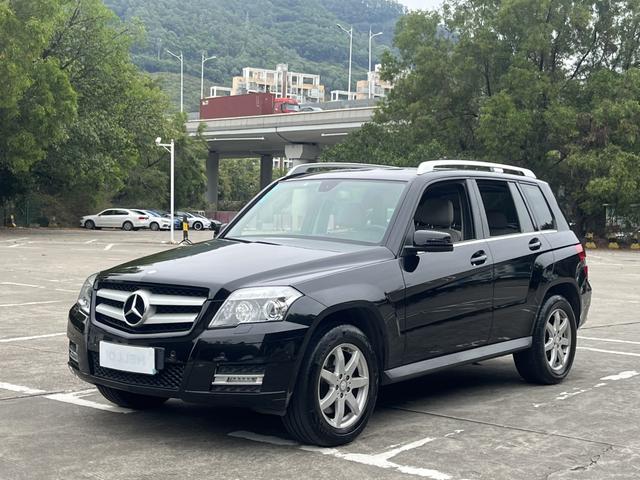 Mercedes-Benz GLK class (imported) 2010 GLK 300 4MATIC fashion type