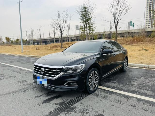 Passat 2019 330TSI Luxury Edition State V