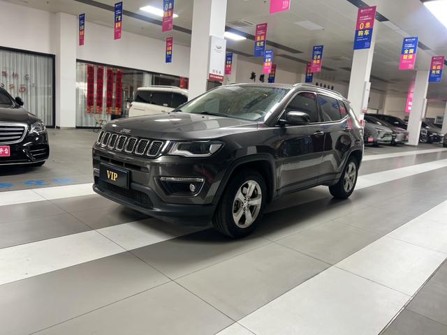 Guide 2017 200T Automatic Home Edition