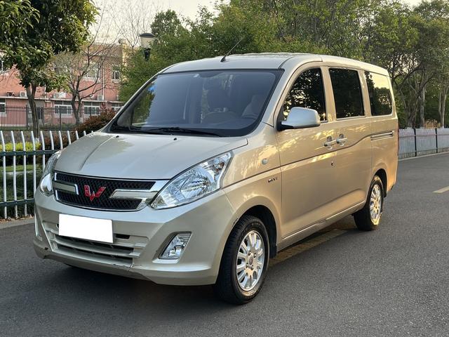 Wuling Rongguang V 2016 1.5L Standard Type