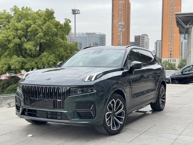 Lynk &Co. 09 EM-P 2024 EM-P 2.0 TD six-seater ULTRA