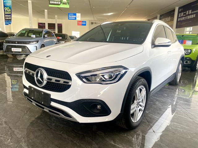 Mercedes-Benz GLA 2023 GLA 200