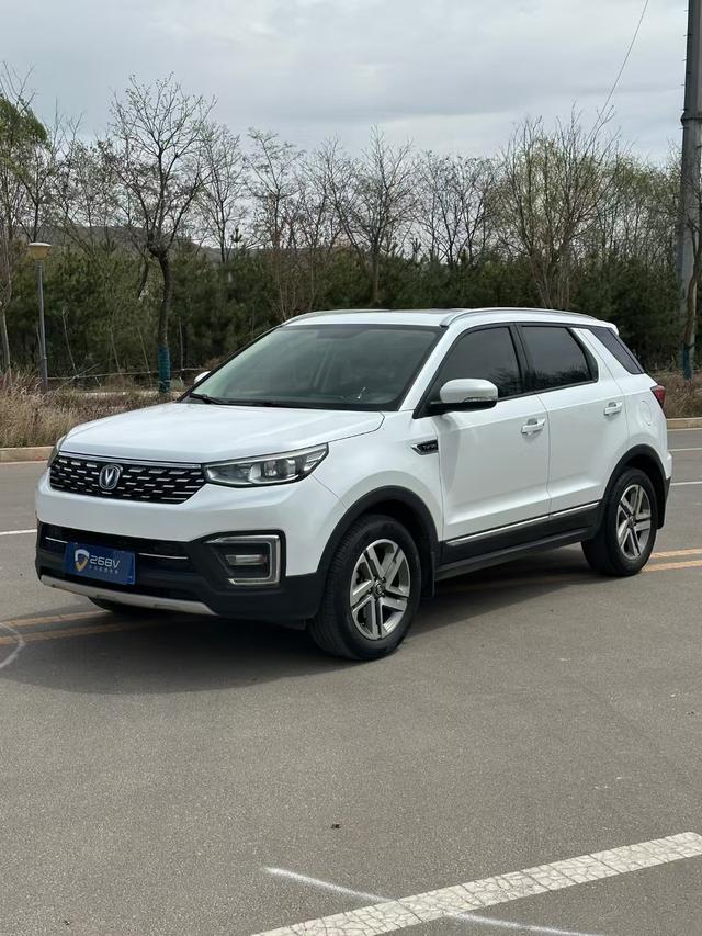 Changan CS55 2019 1.5T Manual Dazzling Color Model National VI