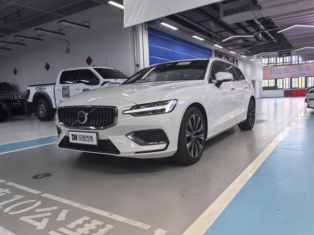Volvo V60 2024 B5 Zhiyuan Deluxe Edition