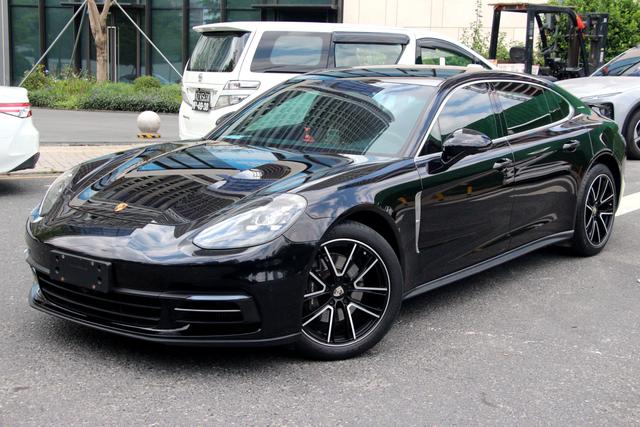 Panamera 2019 Panamera 4 Executive Plus 2.9T
