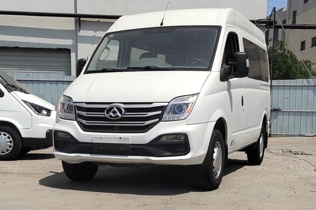 Xintu V80 2019 classic 2.5T 6-speed manual Aoyuntong short shaft mid-top 5/6 seats