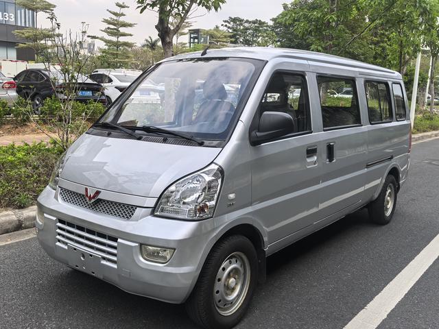 Wuling Rongguang 2017 1.5L Extended Basic Type