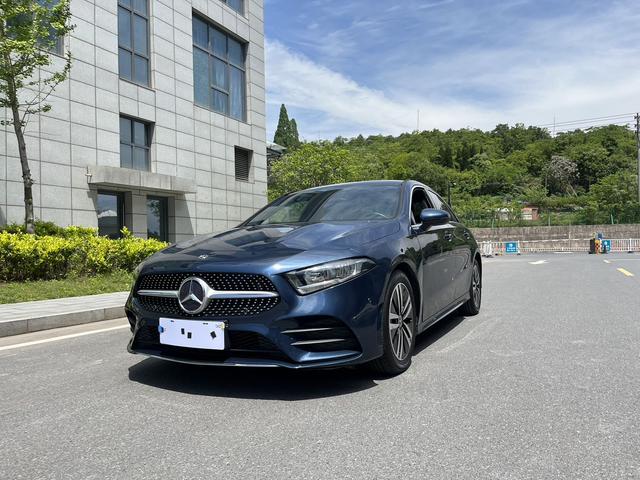 Mercedes-Benz A-Class 2019 A 180 L