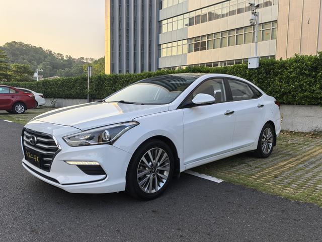 Mito 2017 1.8L Automatic Intelligent GLS State V