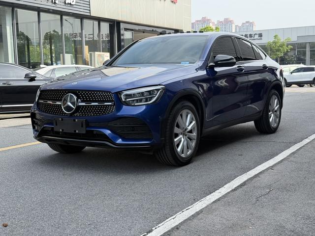 Mercedes-Benz GLC Coupe 2020 GLC 260 4MATIC Coupe SUV