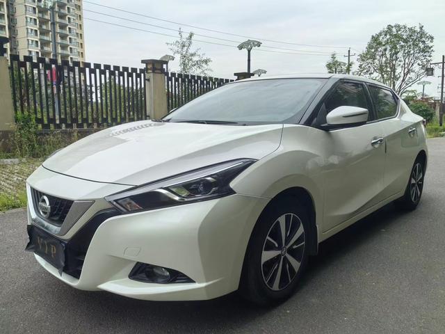 Bluebird 2021 1.6L CVT Cool Edition