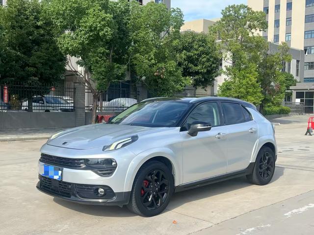 Lynk & Co. 02 2018 2.0T DCT four-wheel drive Jin Pro version National V