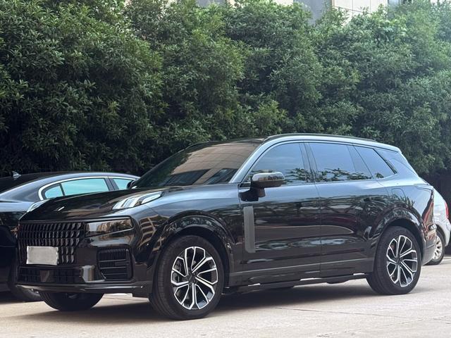 Lynk & Co. 09 EM-P 2023 EM-P 2.0 TD Voyage Edition Seven-seater PM