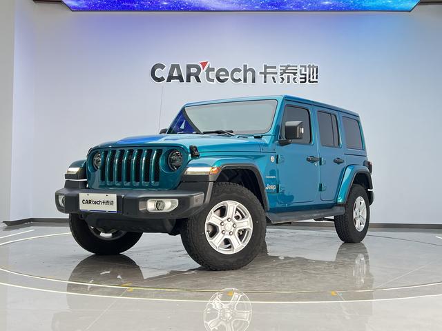 Wrangler 2019 2.0T Sahara four-door dazzling top version of the country V