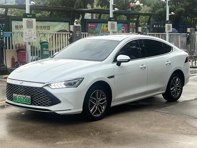 Qin PLUS DM 2023 DM-i Champion Edition 120KM Leading Type