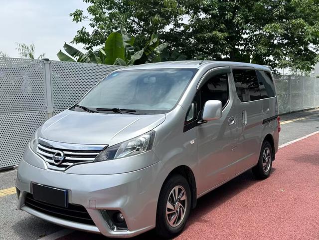 Nissan NV200 2018 1.6L CVT Exclusive type