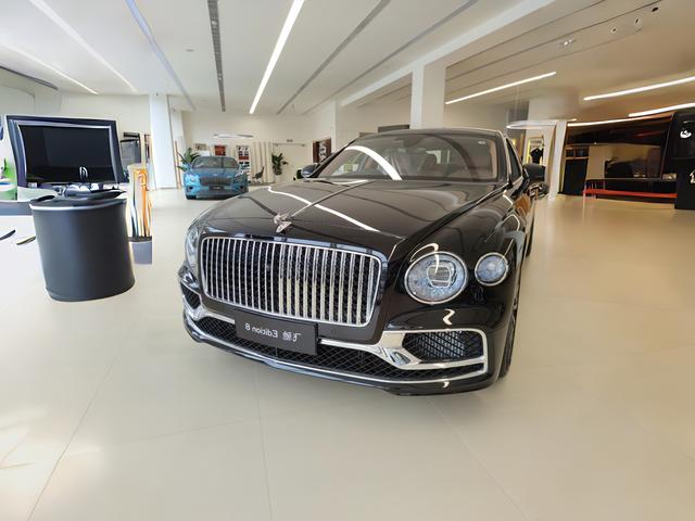 Flying Spur 2024 4.0 T V8 Edition 8