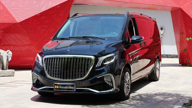 VITO 2023 2.0T Business Edition 7-seater