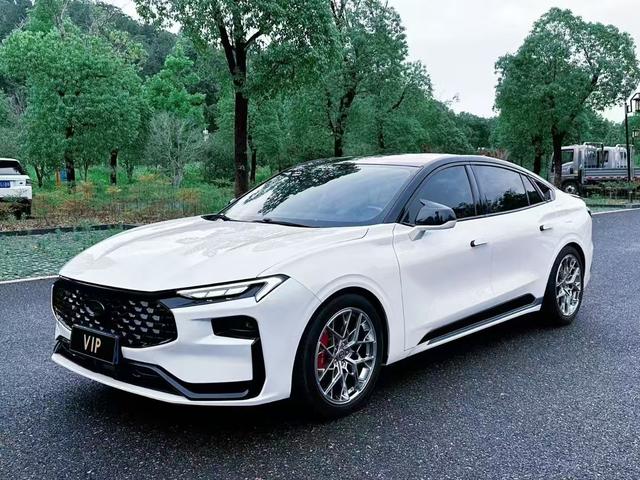 Mondeo 2022 Modified EcoBoost 245 Luxury