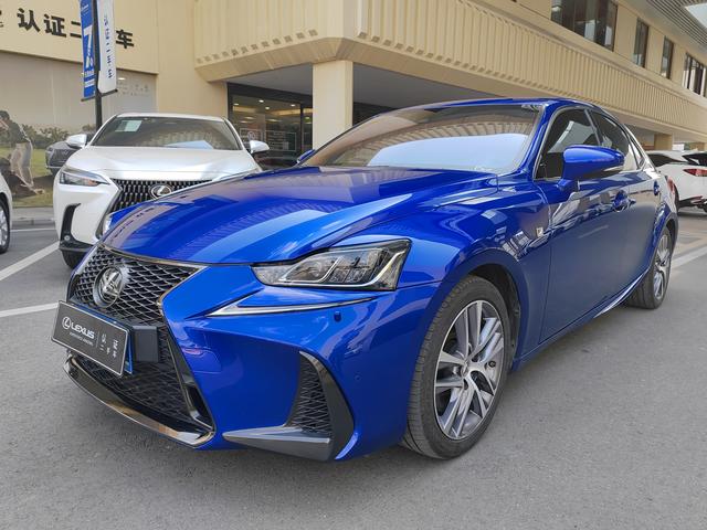 Lexus IS 2017 300 F SPORT Edition