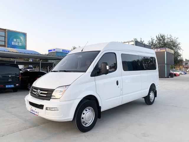 Xintu V80 2021 2.0T AMT classic Max Express short axis mid-top 7/8/9 seats