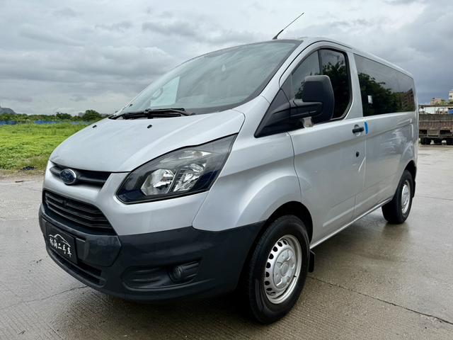Quanshun 2023 V362 2.0T diesel manual multi-function commercial vehicle short-axle low-top 5/6-seater country VI