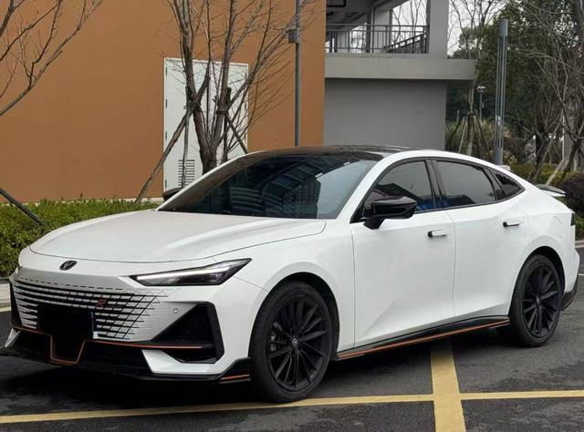 Chang'an UNI-V 2022 1.5T Excellence