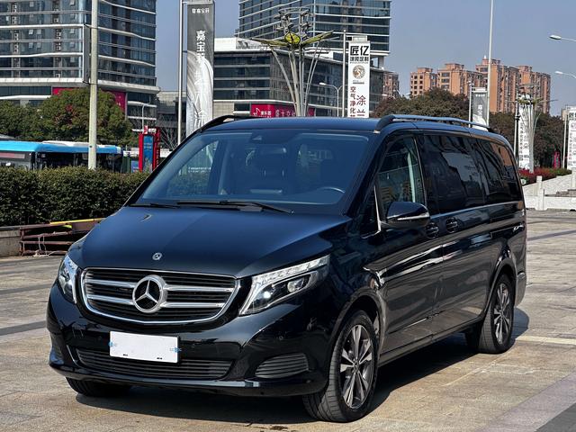 Mercedes-Benz V-Class 2018 V 260 Premium National V