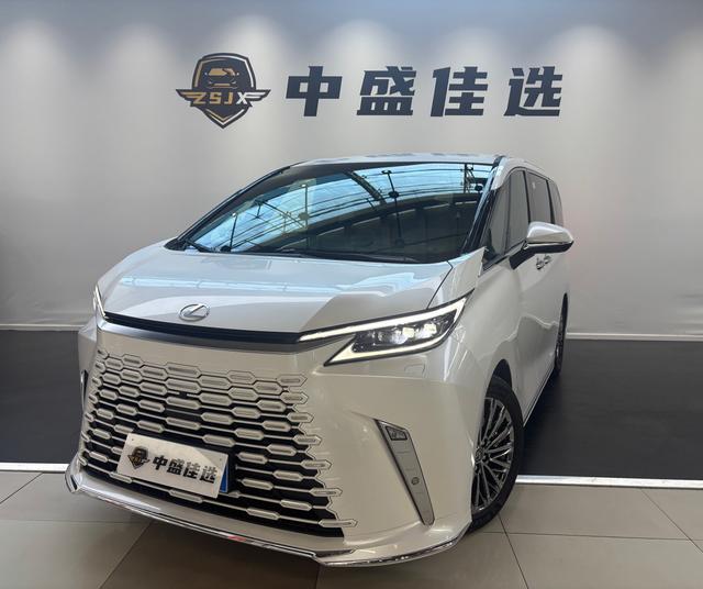 Lexus LM 2023 350h E-Four 7-seat Junior Edition