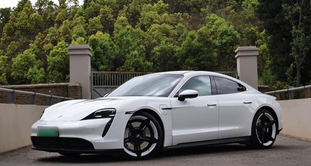 Бэкграунд машины