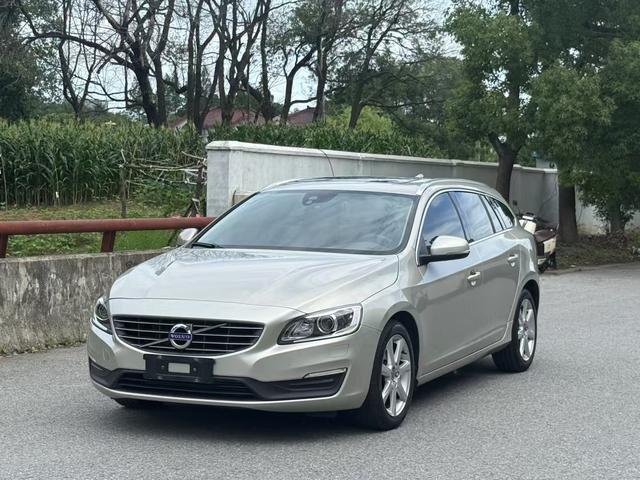 Volvo V60 2017 T4 Smart Edition National V