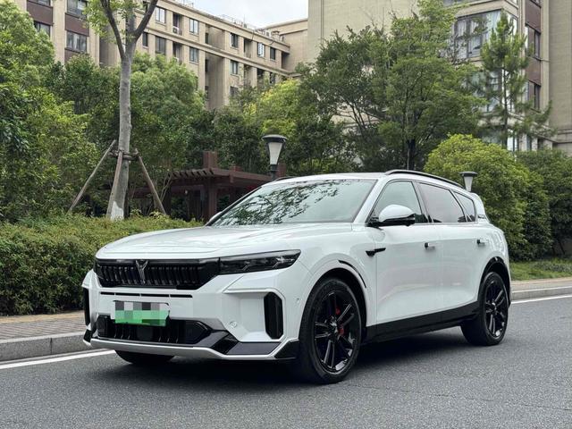 Lantu FREE 2025 Model 318 Rear Drive Touring Version