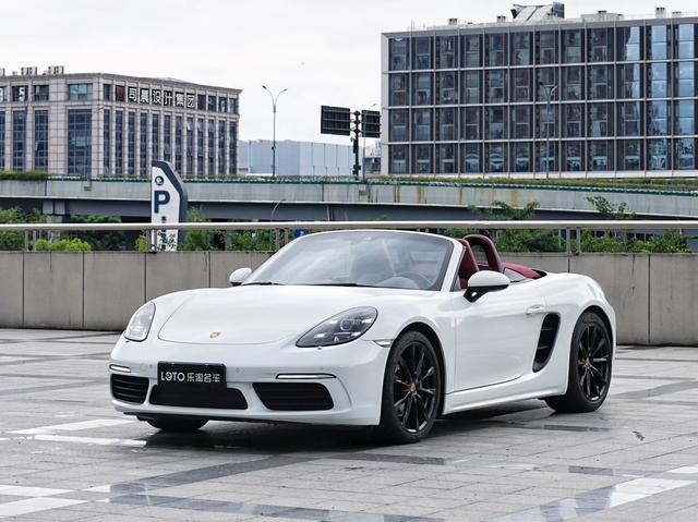 Porsche 718 2023 Boxster 2.0T