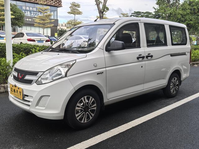 Wuling Rongguang V 2018 1.5L Practical Type