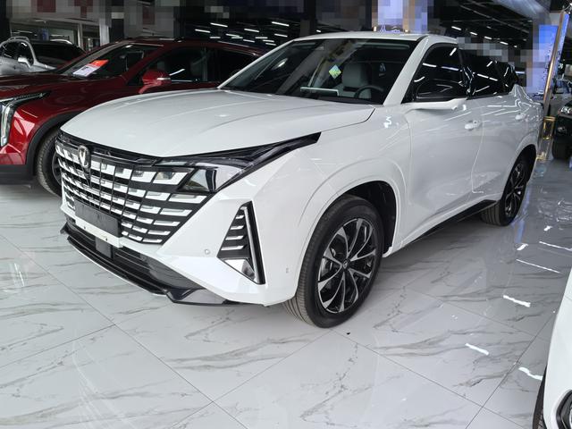 Changan UNI-Z PHEV 2024 Blue Whale Smart iDD 125KM Excellent Type