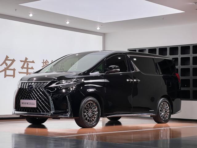 Lexus LM 2020 300h E-Four 7-seat Junior Edition