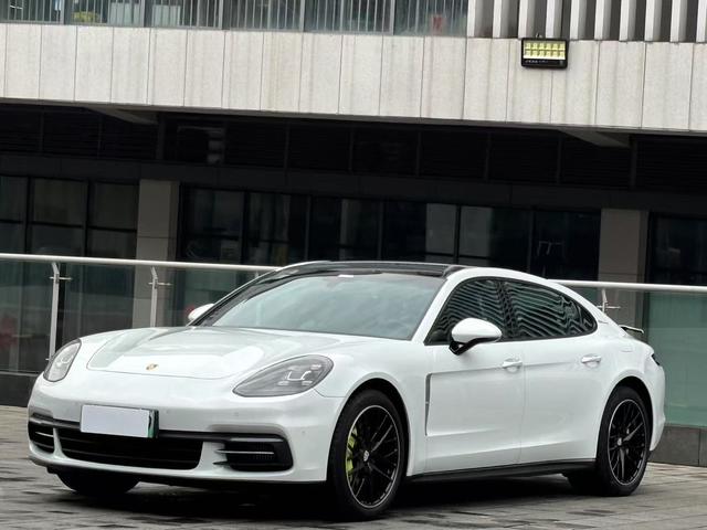 Panamera E-Hybrid 2017 Panamera 4 E-Hybrid Executive Plus 2.9T