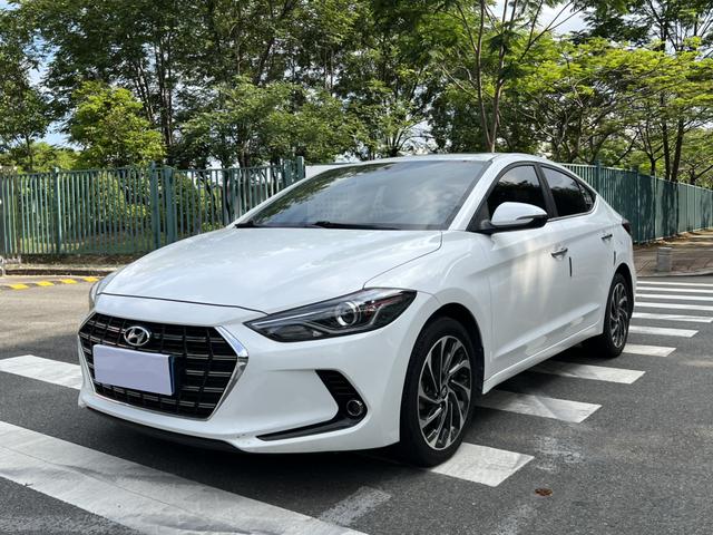 Leading the 2019 1.4T dual-clutch dazzling*dynamic type