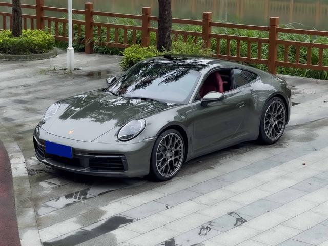 Porsche 911 2022 Carrera 3.0T