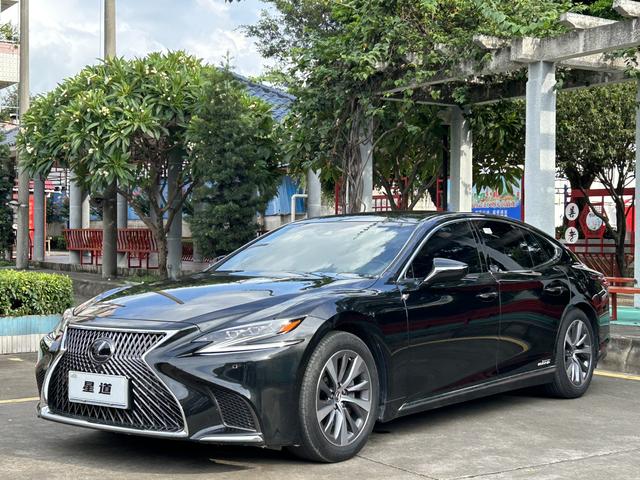Lexus LS 2020 500h Excellence National V