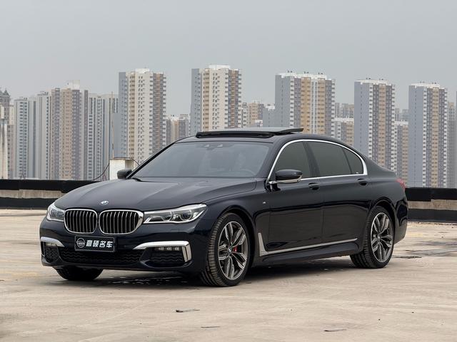 BMW 7 Series 2018 740Li xDrive Premium M Sport Package