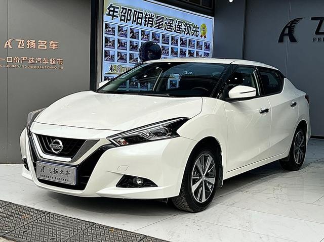 Bluebird 2021 1.6L CVT Cool Edition