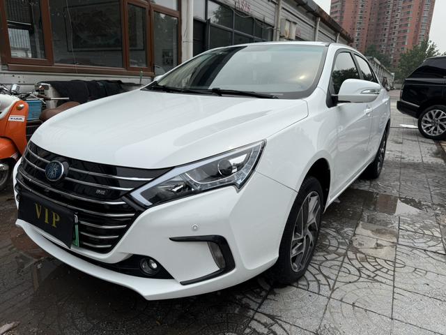 Qin EV 2018 Qin EV450 Smartlink Frontier Model