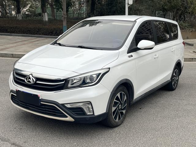 Changan Auchan A800 2017 1.5T automatic standard type