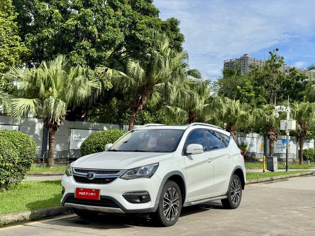 Song DM 2017 1.5TID All-Wheel Drive Luxury