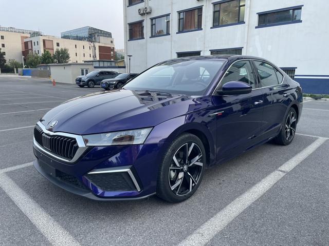 Octavia 2022 PRO ZI280 DSG Luxury Edition