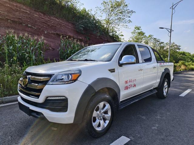 Tuoluzhe 2019 2.0T E7 manual two-wheel drive quiet edition with long box 4F20TC2