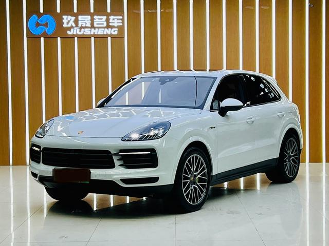 Cayenne E-Hybrid 2022 Cayenne E-Hybrid 2.0T Platinum Edition