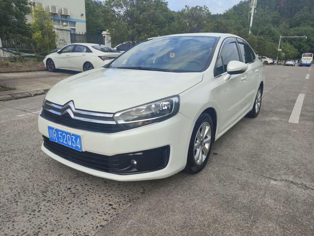 C4 Sega 2018 1.6L automatic comfort Type