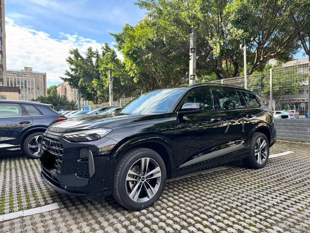 Audi Q6 2023 45TFSI quattro Qiyun Light flying suit